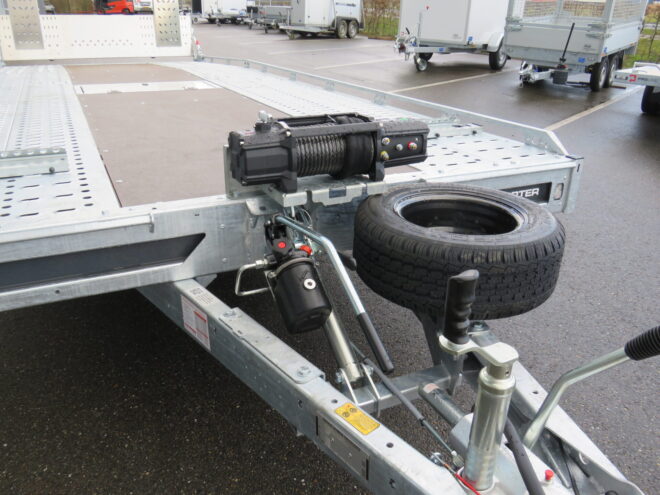 Brian James autoambulance met achterklep